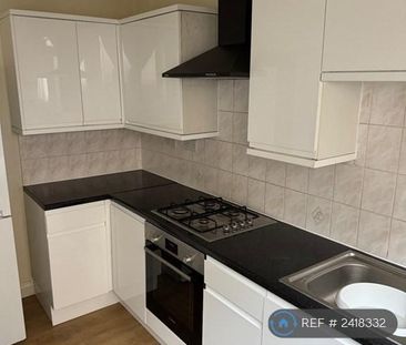 2 bedroom maisonette to rent - Photo 6