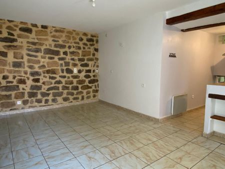 Location Maison 2 pièces 52m² VILLENEUVE DE BERG 07170 - Photo 2