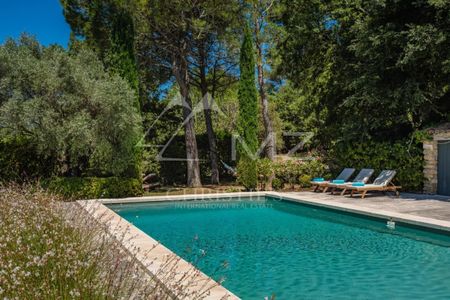 Luberon - Propriété raffinée avec court de tennis - Photo 2