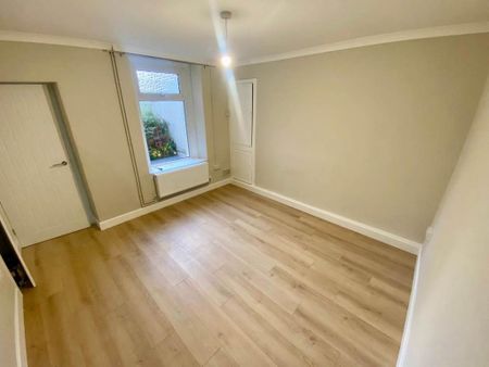 2 bedroom house to rent - Photo 5