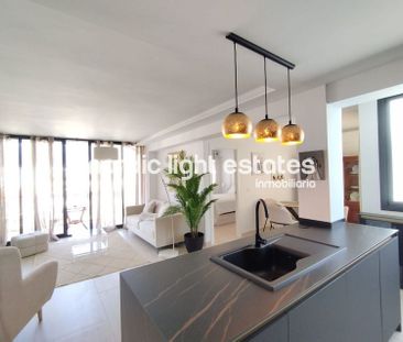 Alquiler de piso en Centro - Photo 1