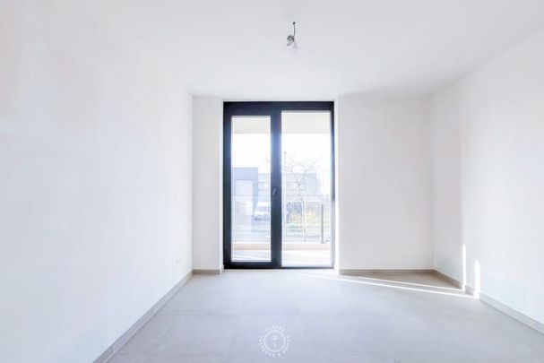 Appartement te huur - Photo 1