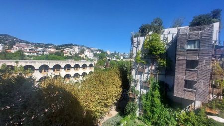 NICE - GORBELLA - 2 PIECE MEUBLE - TERRASSE - Photo 2