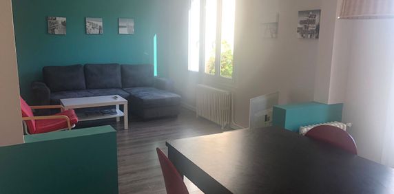 QUIMPER studette meublée LE BRADEN 9.37M2 - Photo 2