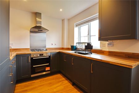 Baylis Gardens, Stoke Gifford - Photo 4