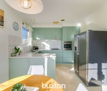 Spacious 3-Bedroom Home with Workshop & Rumpus in Prime Newcomb Loc... - Photo 4