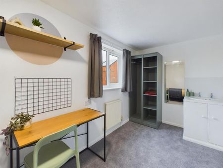 6 bedroom house to rent - Photo 4