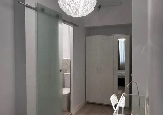 Calle de Cavanilles, Madrid, Community of Madrid 28007