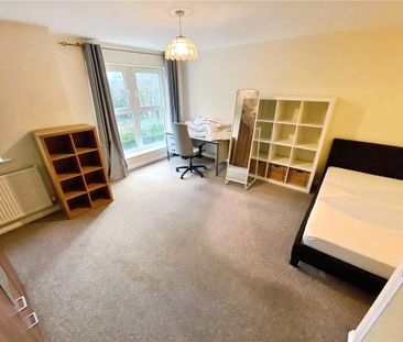 4 bedroom terraced house to rent - Photo 1