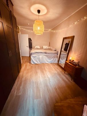 Möblierte Wohnung zur Zwischenmiete in Hamburg Stellingen - Photo 1