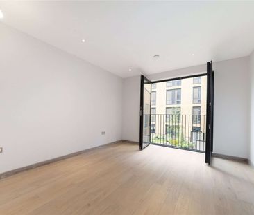 A fantastic studio apartment in the highly sought after Ram Quarter... - Photo 4