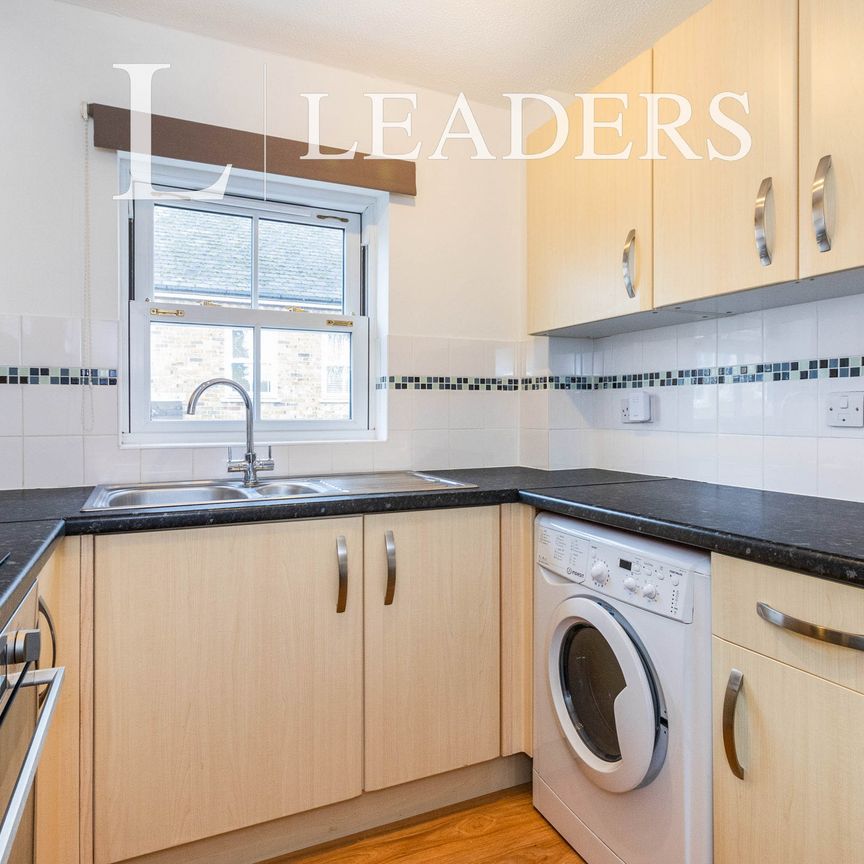 1 bedroom maisonette to rent Fairfield Road, Leatherhead, KT22 - Photo 1