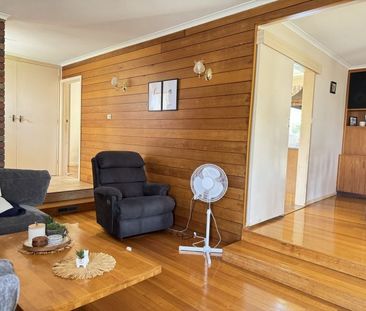 Comfortable Living in Hallam's Heart - Photo 1