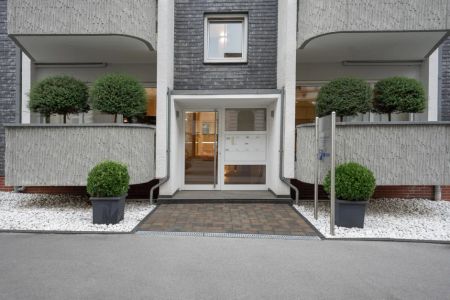 Briller Viertel: Helle Dachgeschosswohnung mit Balkon in gepflegtem 7-Parteienhaus in TOP Lage - Photo 3