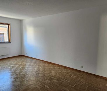 APPARTEMENT 4 PIECES CENTRE VILLE ET ASCENSEUR UN LOYER NET OFFERT ! - Photo 6