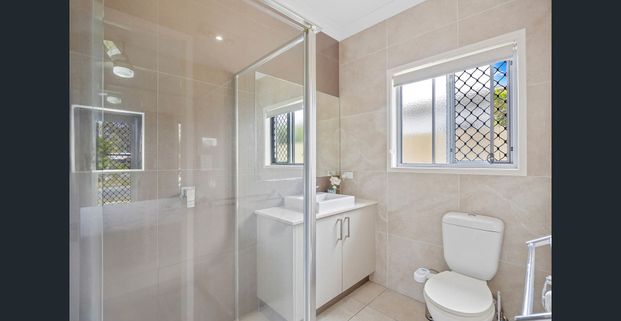 Three Bedroom Home in Brightwater Estate - Photo 1