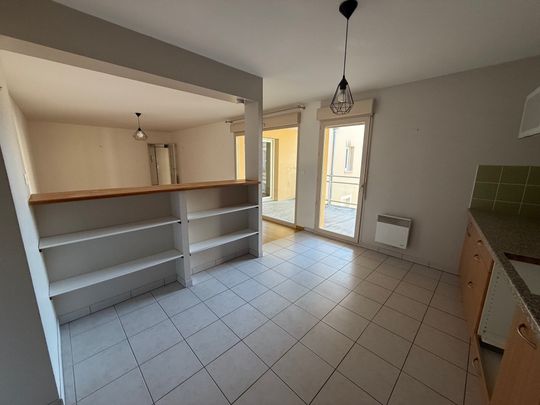 Location Appartement T4 avec terrasse et parking - Centre Ville - Photo 1
