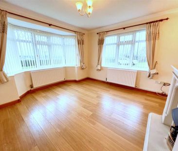 2 bedroom detached bungalow to rent - Photo 3
