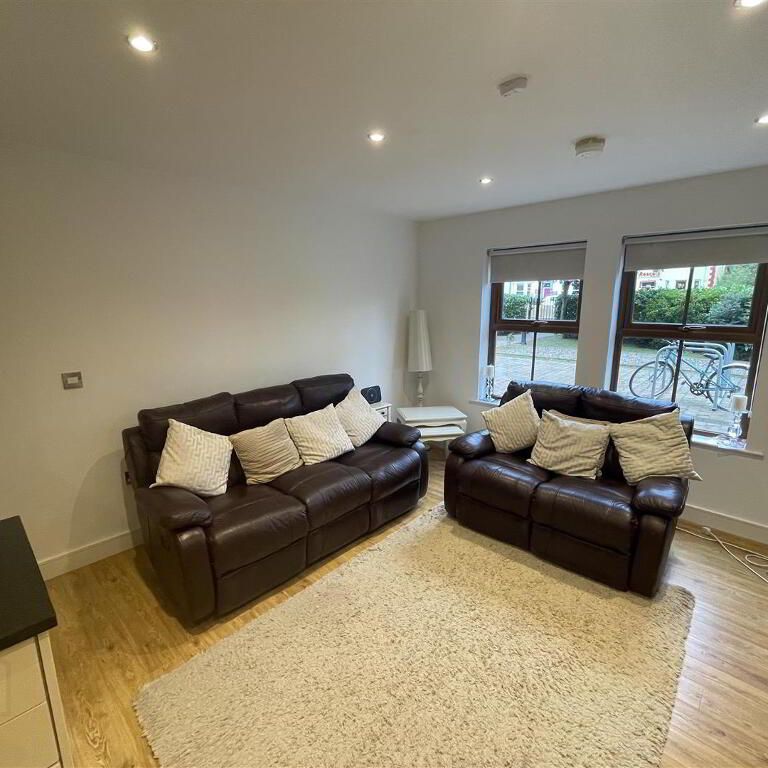 Apt 1 Balmoral Grange, 22 Upper Lisburn Road, Finaghy, Belfast, BT10 0AA - Photo 1