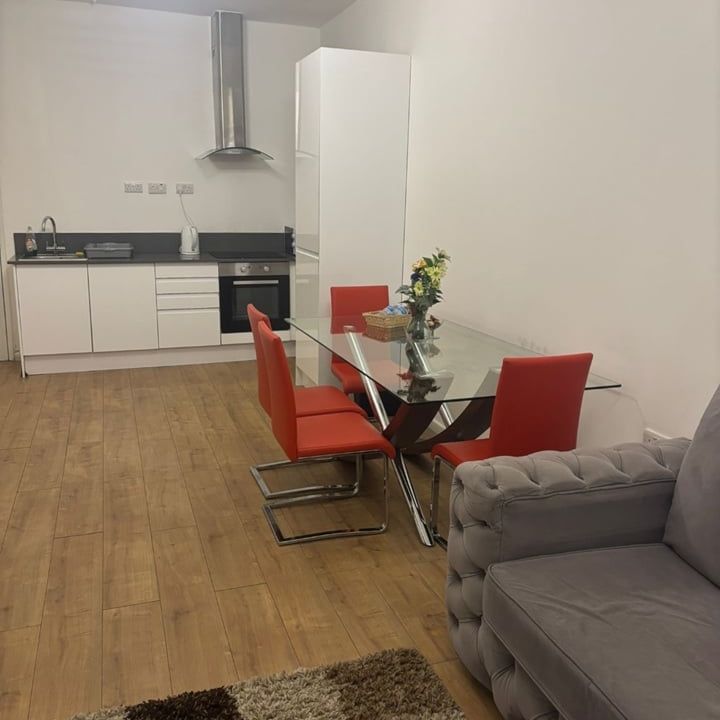 1 Bed Flat, Hawthorns Business Centre, B66 - Photo 1