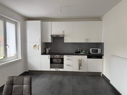 2.5 Zimmer, 65 m², 3. Stock - Photo 1