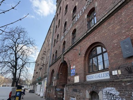 Klimatyczna kawalerka na warszawskiej Pradze 30 m² - Фото 4