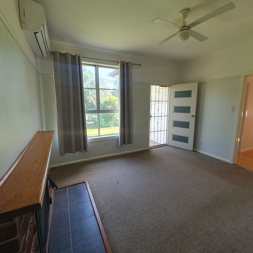 Great Family Home - Photo 1