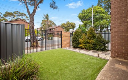 Beautiful 4-Bedroom Family Home for Rent! - Photo 4