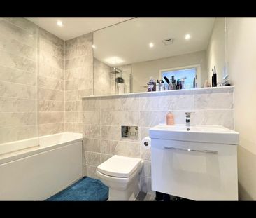 1 Bed Flat, Arodene House, IG2 - Photo 3