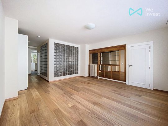 Gelijkvloerse verdieping met één slaapkamer in Ixelles - Photo 1