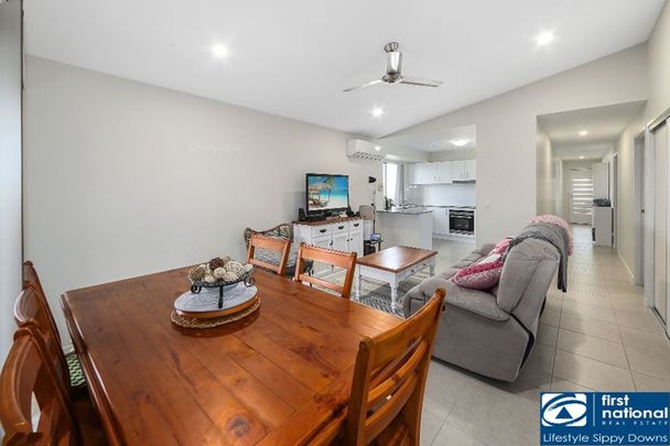Beautiful 4-Bedroom Family Home in Sought-After Stoneridge Estate, Narangba - Photo 1