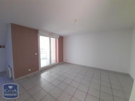 Location Appartement 3 pièces 65m² STIRING WENDEL 57350 - Photo 3