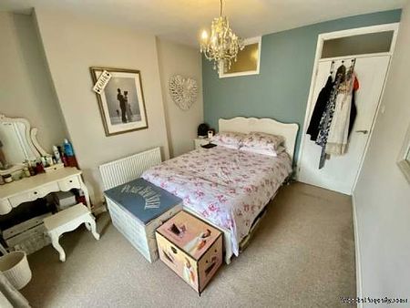 4 bedroom property to rent in Frome - Photo 2