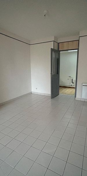 Location Appartement 1 pièce 32m² ALENCON 61000 - Photo 1