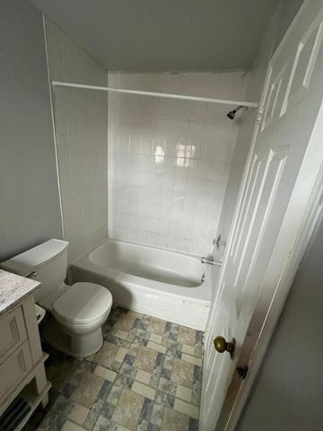 For Lease - 40 Brower Court Unit# Upper LVL, Brampton, Ontario - Photo 3