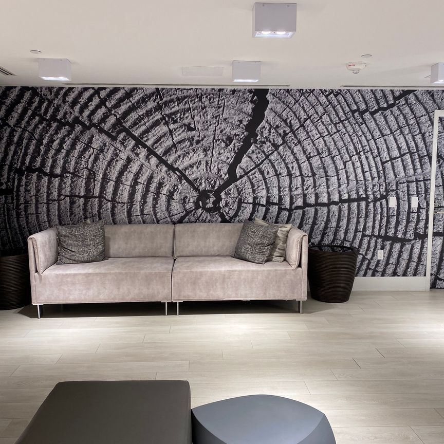 For Lease - 2916 Highway 7 Road Unit# 601, Vaughan, Ontario - Photo 1
