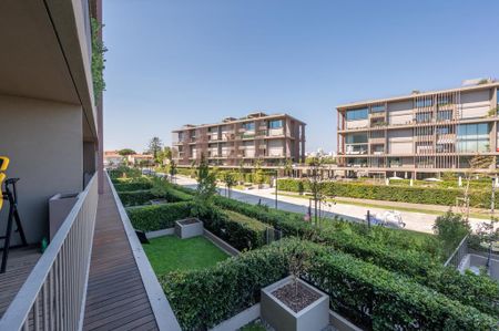 2 Bedroom Apartment in One Living Rentals, Gandarinha, Cascais - Photo 4