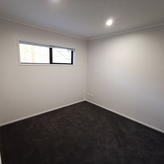 Modern 2BR with Water Included – Great Value - Photo 1
