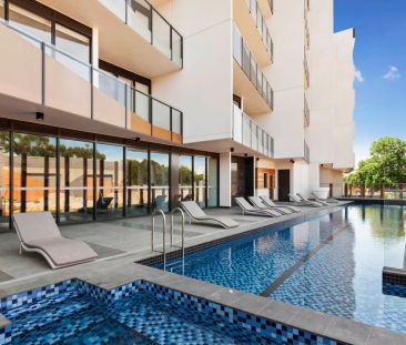 EFFORTLESS LUXURY WITH A RESORT INSPIRED LIFESTYLE - Photo 4