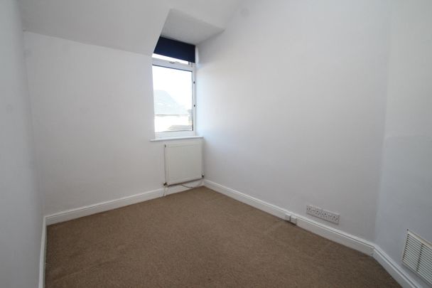 2 bedroom house to rent - Photo 1