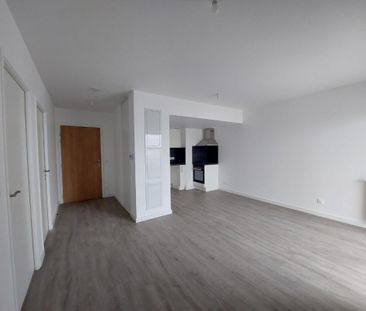 Location Appartement 2 pièces 43m² BIHOREL 76420 - Photo 1