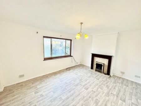 Rose Lane, Marks Gate, RM6 5NH, Property for rent - Photo 2