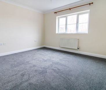 Church Path, Sandy - Photo 3