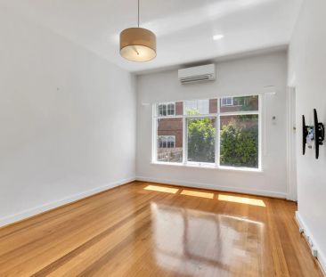 Unit 3/32 Edgar Street, Glen Iris. - Photo 4