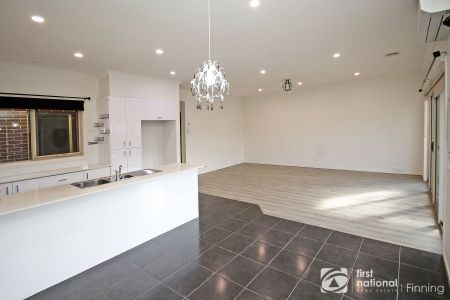 Charming 3-Bedroom Home - Photo 2