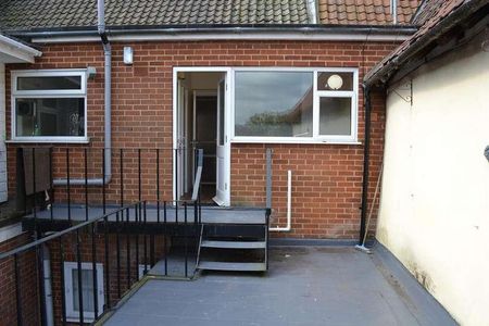 Market Street, Wymondham, Norfolk, NR18 - Photo 4