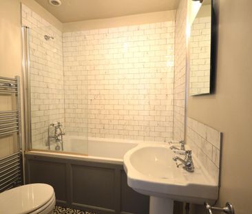 2 bedroom terraced house to rent - Photo 5