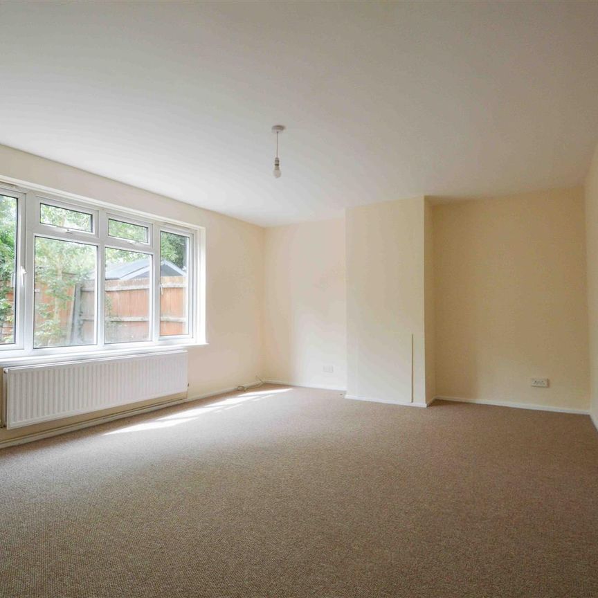 Rutland Court, Haverhill - Photo 1