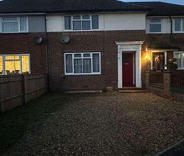 Bittenham Close, Stone, HP17 - Photo 1