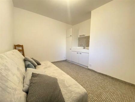 Location appartement 3 pièces - 75m² à Dompierre sur yon (85170) - Photo 2